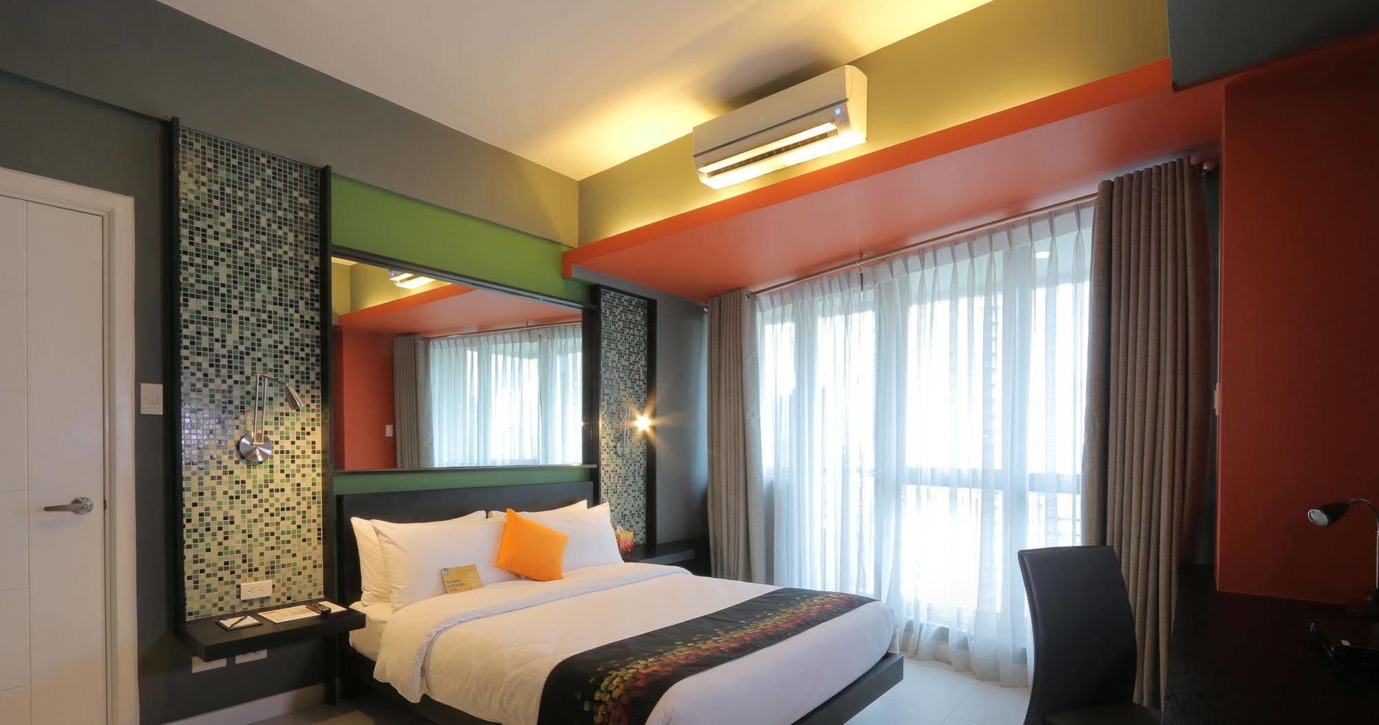 Kl Managed By Hii Makati City